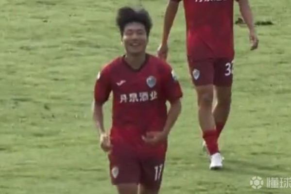 德转：张华峻和吕晨加盟中乙大连可为