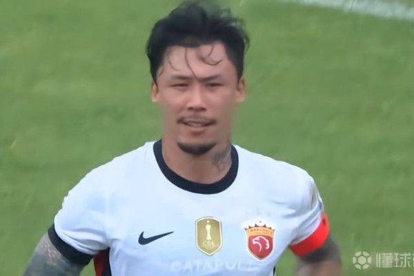 37岁41天，张琳芃成为上海海港队史足协杯最年长进球球员