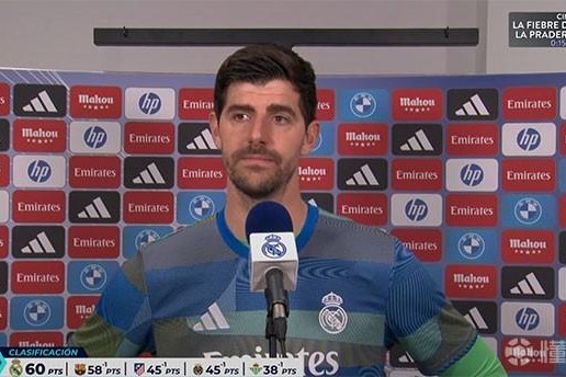 库尔图瓦：希望伤员都能复出，这样就不用让球员离开本职位置