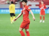 东体：武磊百场仪式想法准备已久：海港仍面临人员不整