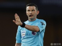 西班牙vs比利时裁判：迈克尔-奥利弗，近20场89黄1红4点