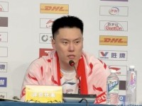 李弘权：今天主要赢在了篮板球上，打到现在再累也要咬牙坚持