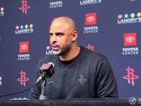 乌度卡谈杜兰特绝杀：他生涯一直在做这事，这也是我们交易他的原因