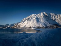 记者称皇马表现软弱，库尔图瓦：请保持尊重，不然就终止采访