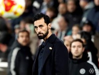 阿斯：皇马高层将告诉球员，在阿隆索下课后他们要为现状负责