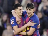 TA：巴萨内部认为贝尔纳尔具备与布斯克茨相似的特质