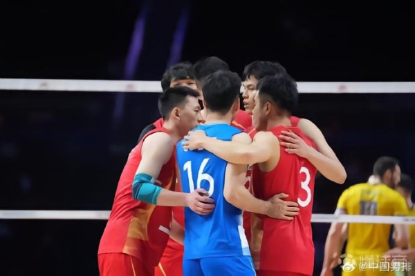 中国男排1-3不敌乌克兰，遭遇两连败世界排名降至第31位