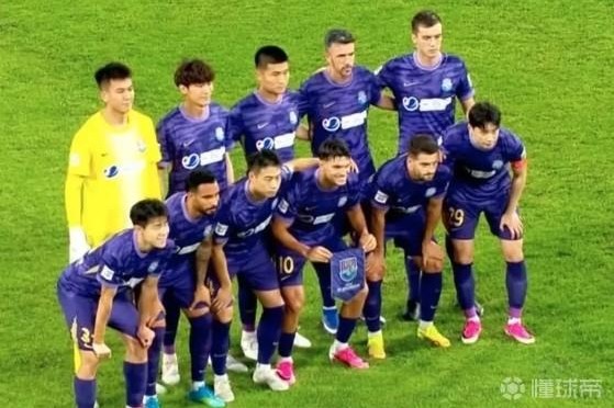津媒：津门虎不认命、就是干，逆境中展示出应有的血性和智慧