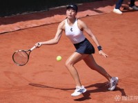 王欣瑜1-2不敌科帕奇止步法网女单次轮，中国女单军团仅剩一人