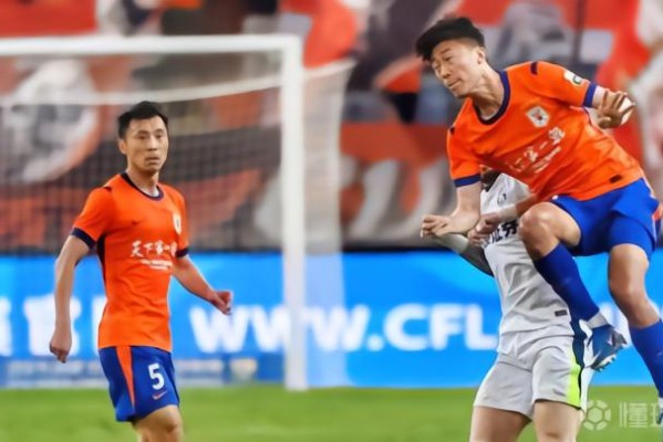 争议判罚导致平局，泰山队提升防守迫在眉睫！