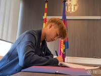 李昊炎：我会珍惜在世界顶尖青训的机会，踏踏实实提升自己
