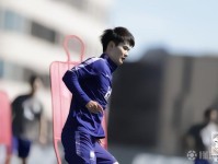 韩国国脚金镇圭：小时候我不爱学习，把所有希望寄托在足球上