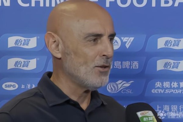 穆斯卡特谈李新翔：我对他非常有信心，今年他进了不少关键球