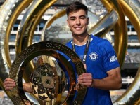 罗马诺：安塞尔米诺不可能回多特；白堡是租借他的最大热门