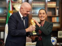 因凡蒂诺考察墨西哥世界杯筹办进展，并与墨总统共进早餐