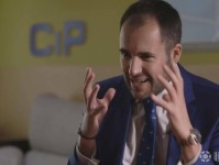 西裁委主席：西班牙裁判很保护球员；球员不应该假摔骗裁判