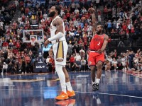 狂轰55+10刷新最高纪录，34岁FMVP，还在创造生涯巅峰