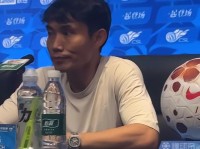 郑智：雷森德已经去医院了，希望他别遭受重伤