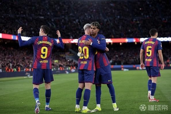 世体：巴萨本赛季欧冠收入达1.0034亿欧，还可能获得4500万欧