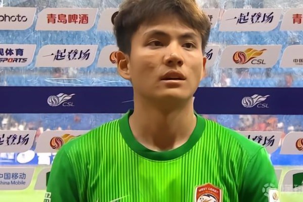 李昊：胜利的关键是我们都听从了教练的部署，很高兴拿下3分