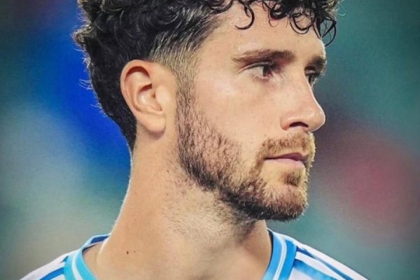 ESPN：塞内西正从西班牙启程，明天就能与阿根廷队会合