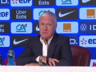 德尚：舍瓦利耶现在是三号门将，带不带他去世界杯集训完再看