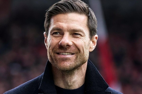 皇马队史执教时间最短排行榜：卡马乔两度上榜，阿隆索排第11