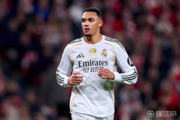 每体：老佛爷开始着手调整皇马阵容，阿诺德是潜在清洗的对象